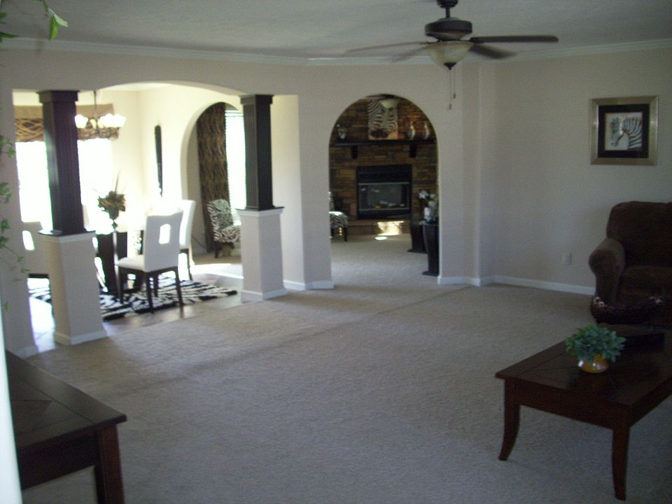 1st image of 44 N. Lorimier St. #201