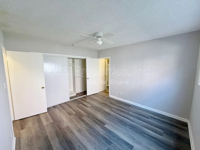 362 N San Vicente Blvd #D — Photo 7