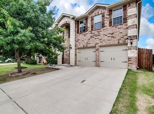 10604 Hartley Ln, Fort Worth, TX 76108