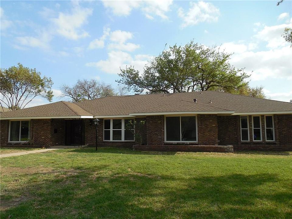 1st image of 3758 Shady Hill Dr