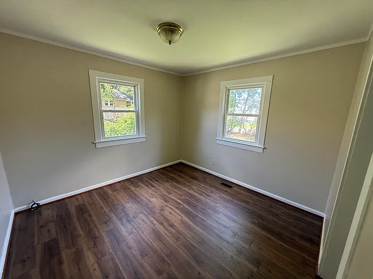 2405 Van Buren St — Photo 3