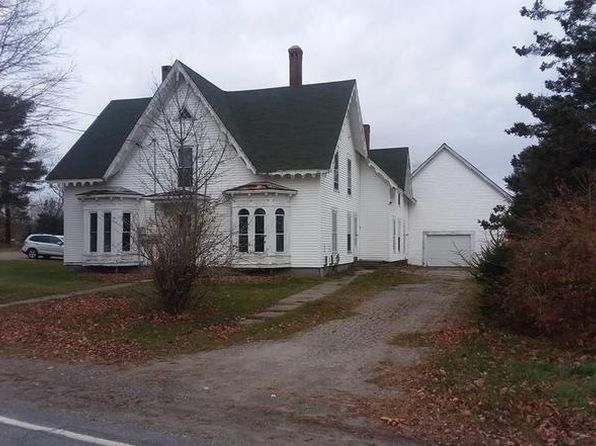 4 Cushing Rd #2