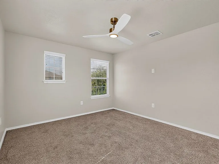 735 Pelican Point — Photo 25