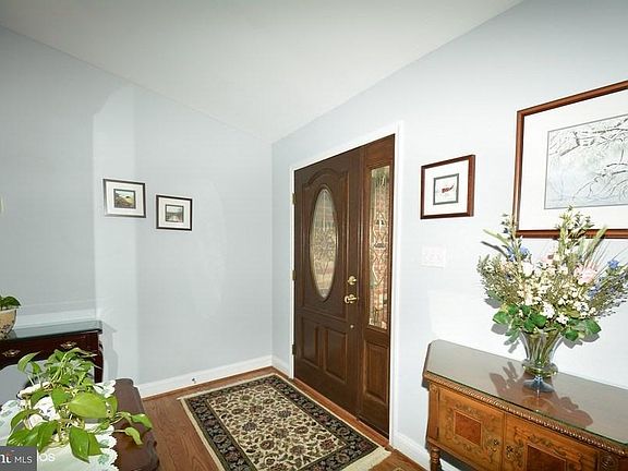 3rd image of 6680 Old Blacksmith Dr
