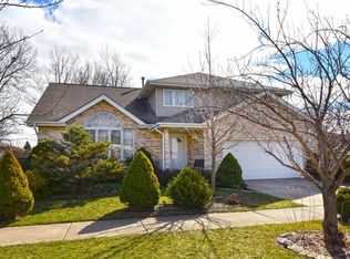 9335 S 79th Ave, Hickory Hills, IL 60457