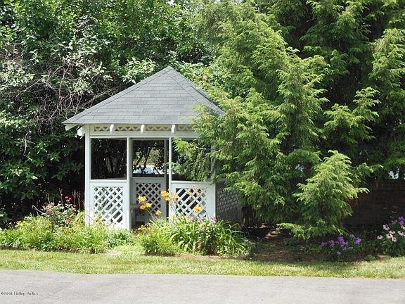 4th image of 1504 Donard Park Ave