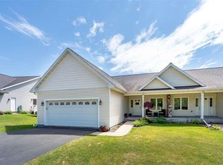 5286 Twin Pines St, Hermantown, MN 55811