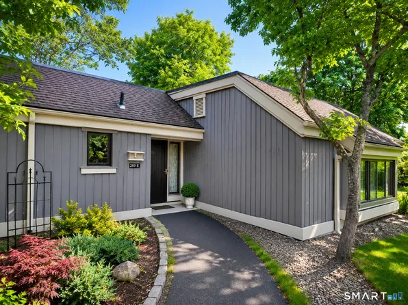 289 Heritage Village #E, Southbury, CT 06488