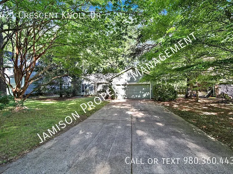 3421 Crescent Knoll Dr — Photo 31