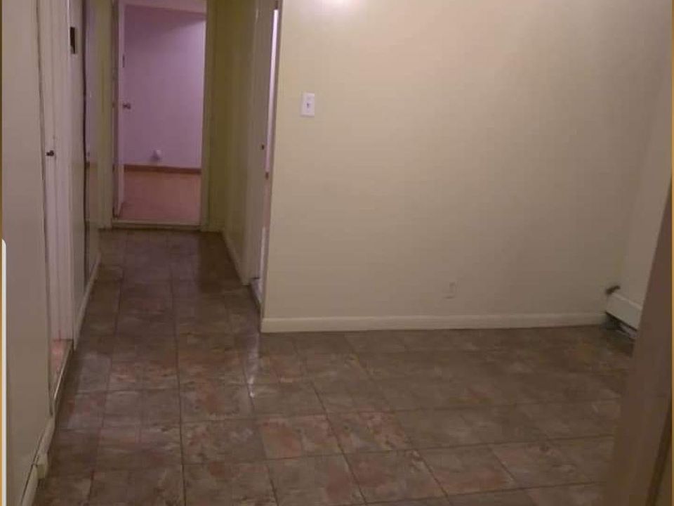 2nd image of 9602 101st Ave