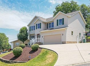 703 Alpine Dr, Canonsburg, PA
