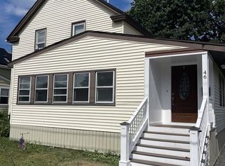 46 Foster St, Lowell, MA 01851