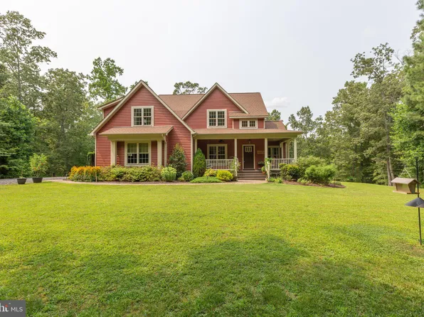 9374 Sandy Beach Ln, King George, VA 22485