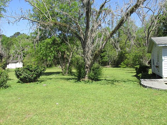 3rd image of 2450 Highway Pl