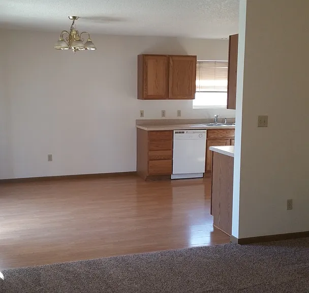 3402 SE Golden Ave — Photo 16