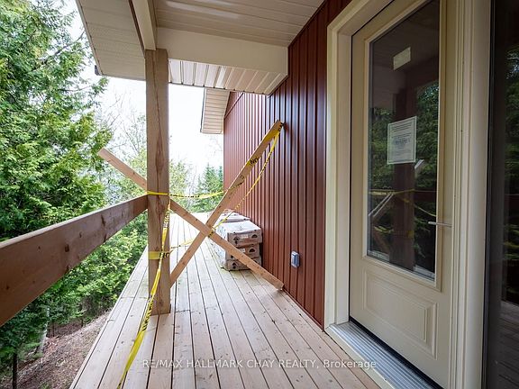 3rd image of 120 McKague Rd