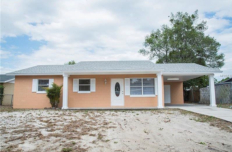 1st image of 608 Clayton Cir