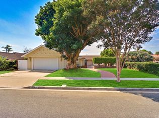 3151 Copa De Oro Dr, Los Alamitos, CA 90720