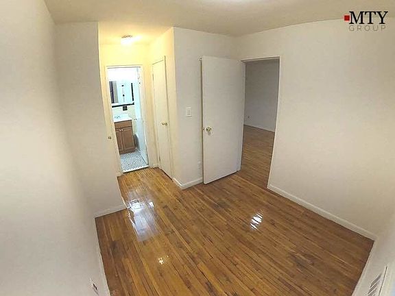 5th image of 144-45 41st Ave #4Z