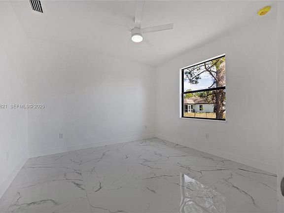5th image of 849 Dowd Ave S