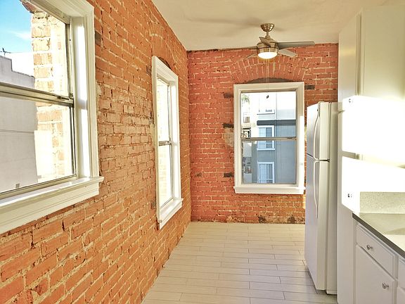 2nd image of 425 S Detroit St APT 305