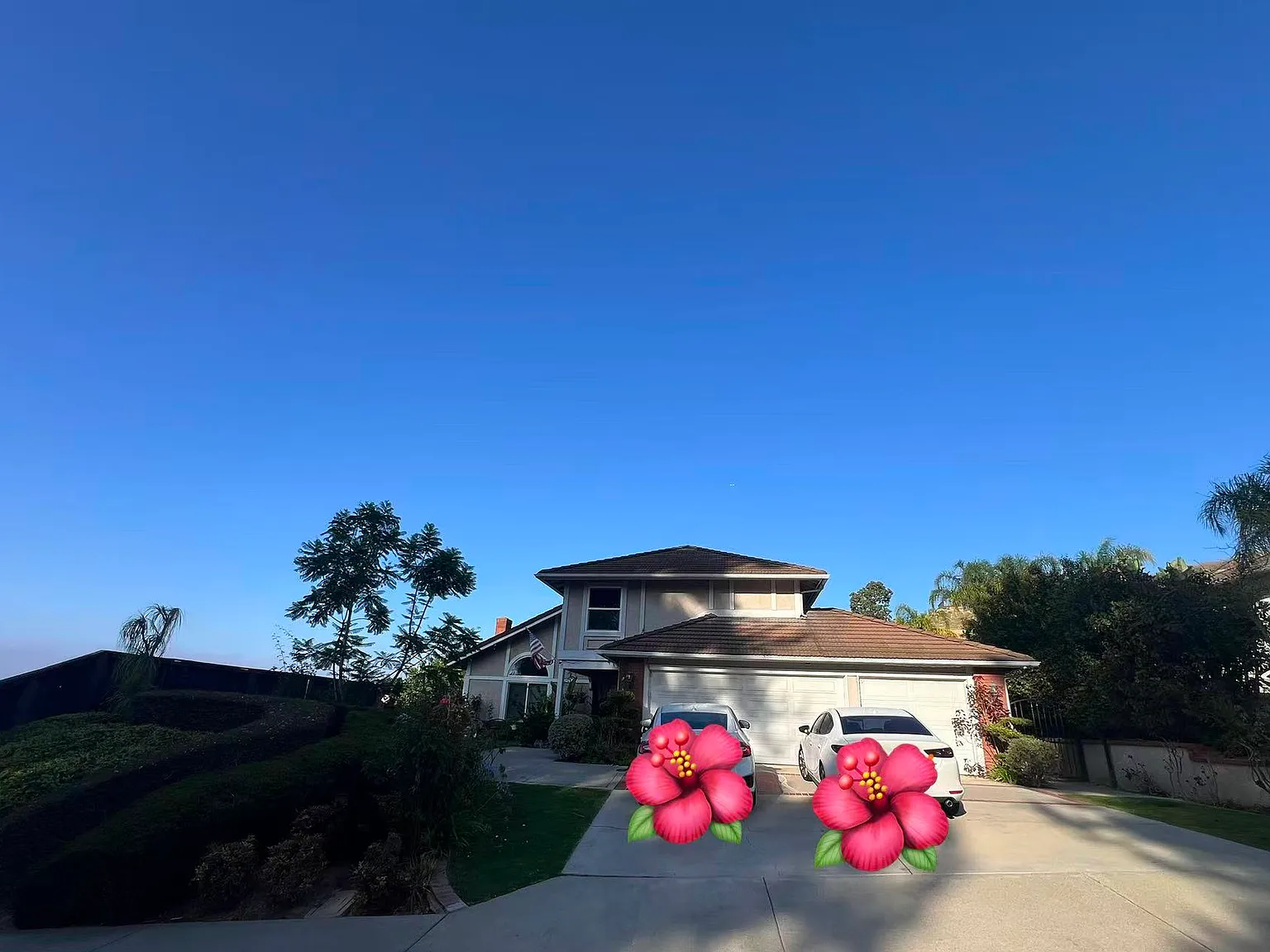 5 bed, 2725 sqft, $6,300 — Photo 1