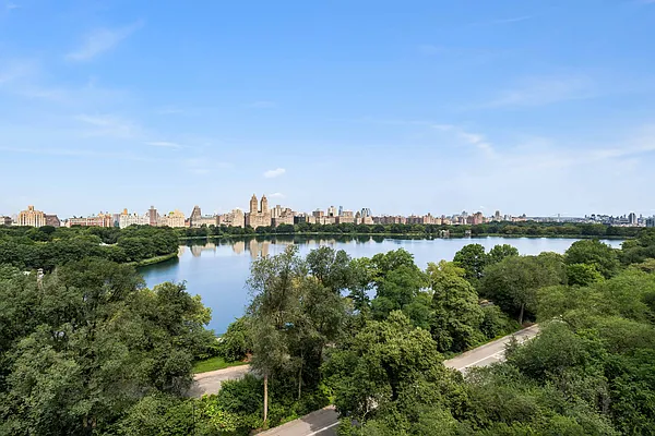 Sold by Douglas Elliman | media 8