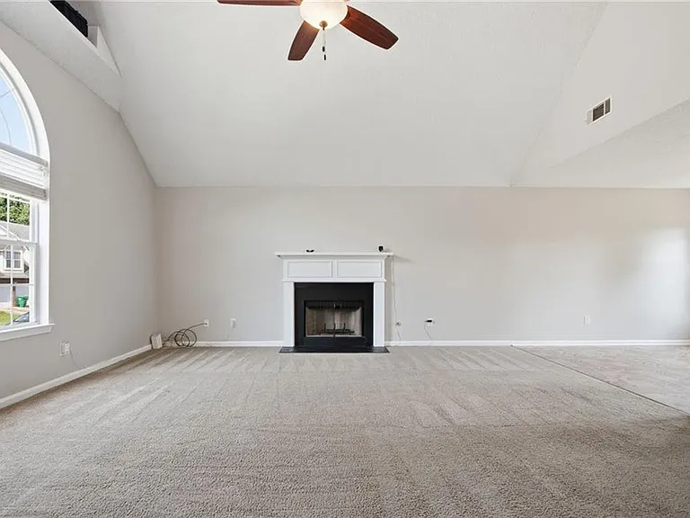 5949 Idlewood Pl — Photo 4