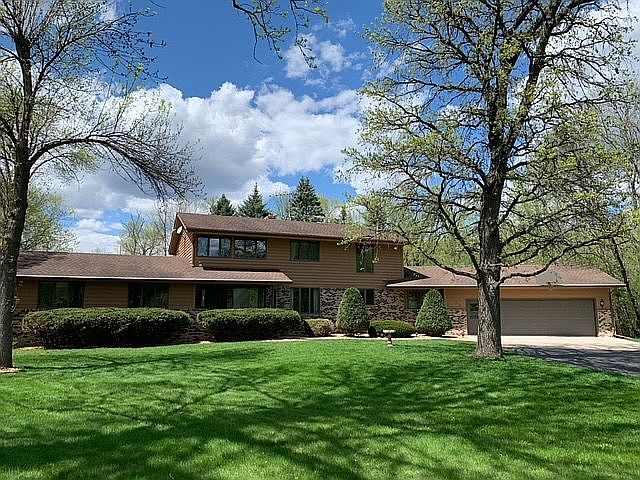 1st image of 724 Marion Dr
