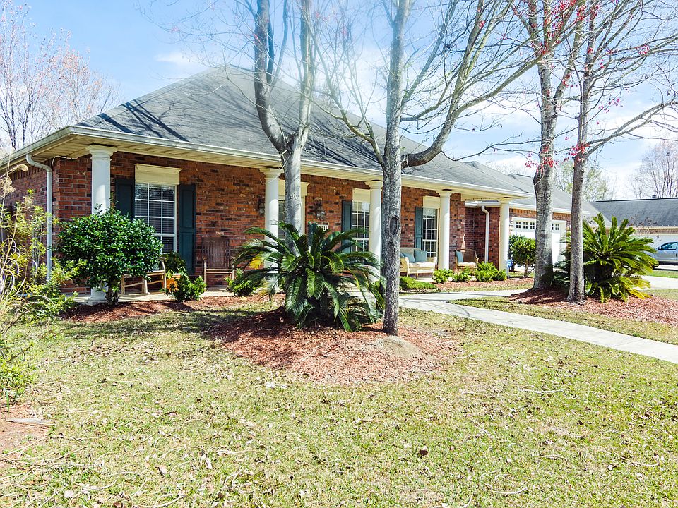1st image of 13211 Carriage Cir
