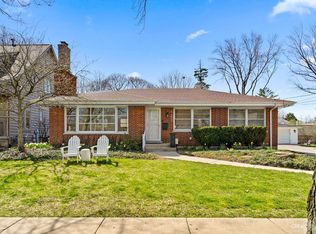 423 Cottage Ave, Glen Ellyn, IL