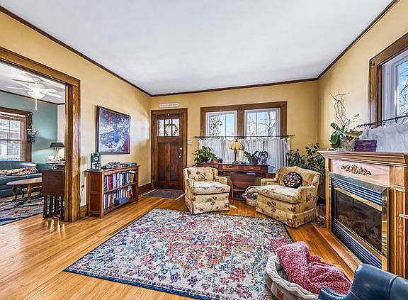 4th image of 206 Sophia St