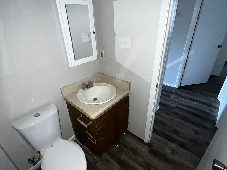 821 Bracewood Cir #C — Photo 6