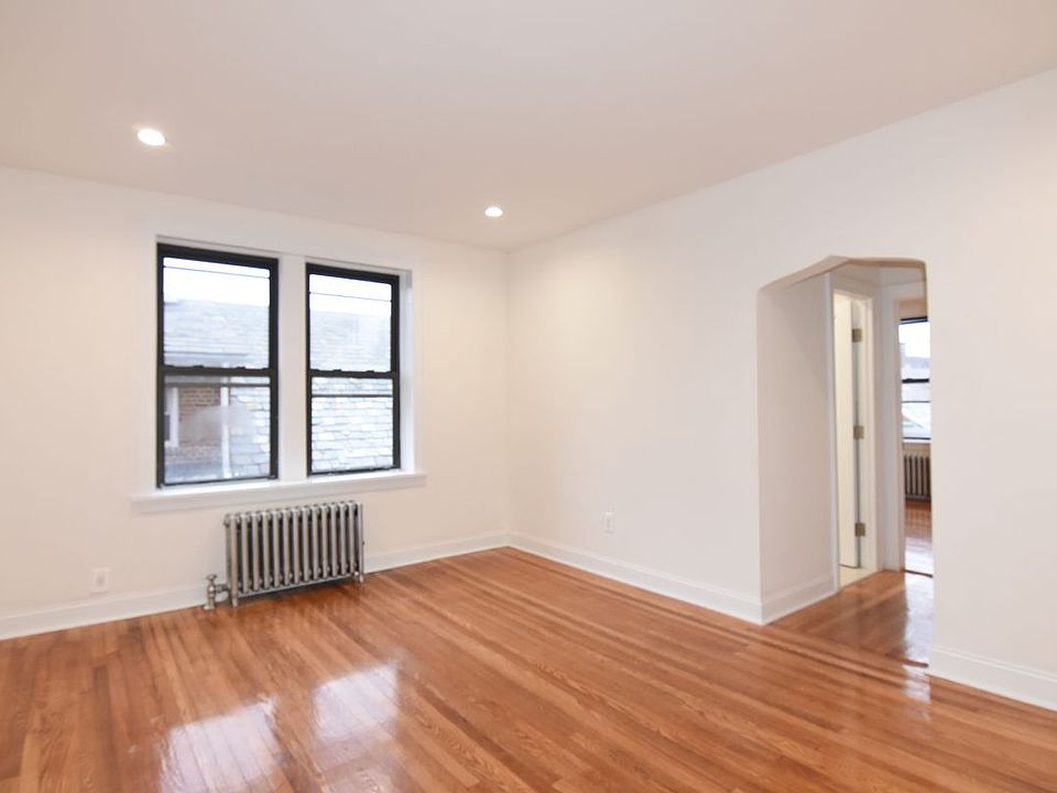 1st image of 3308 84th St #4C