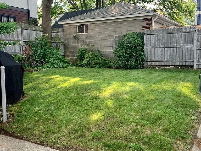 73 Overhill Rd — Photo 14