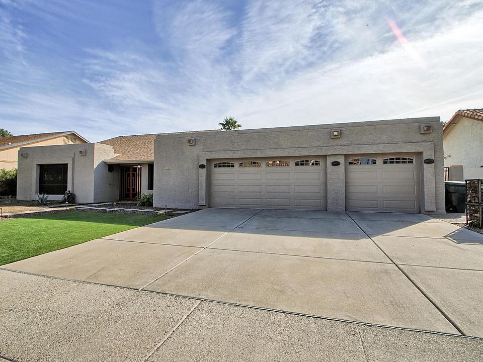 1st image of 15049 N 49th Way