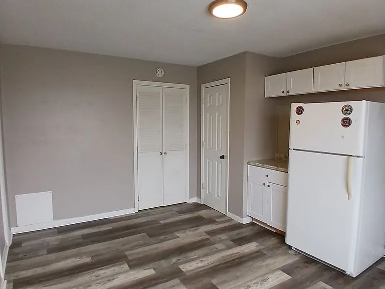 4213 Lake Land Blvd — Photo 3