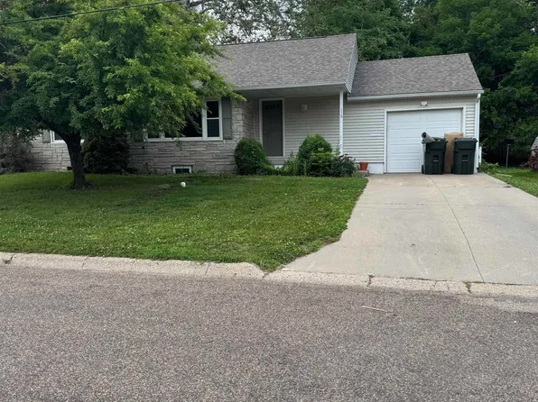 115 O Ave E, Oskaloosa, IA 52577