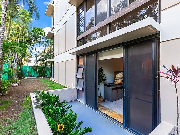 3rd image of 1441 Piikoi St APT 105