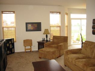 2746 Evergreen Cir #2746, McHenry, IL 60050