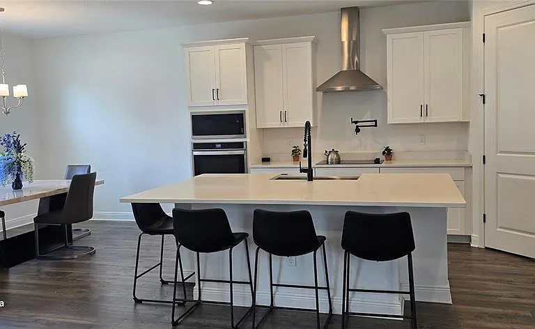 18410 Blue Heron Cir — Photo 23