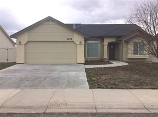 3079 W Divide Creek Dr, Meridian, ID 83646