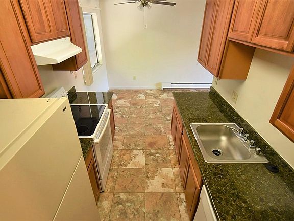 3rd image of 65 Thornton St APT 107