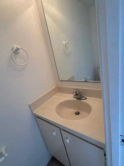 6762 Ducketts Ln #32-3 — Photo 8