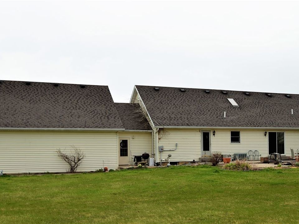 2nd image of 15530 Indianapolis Rd
