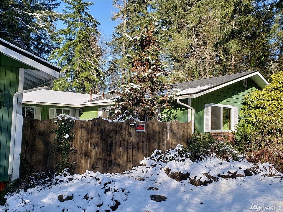 1st image of 4413 Highline Dr SE