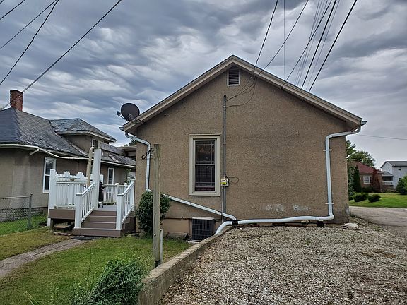 5th image of 728 Bucklin St