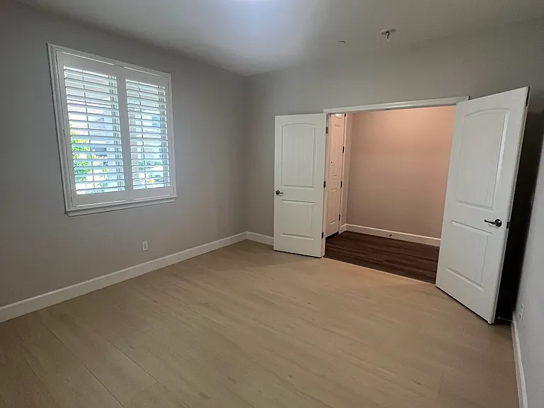 3073 Brandenburber Dr — Photo 5