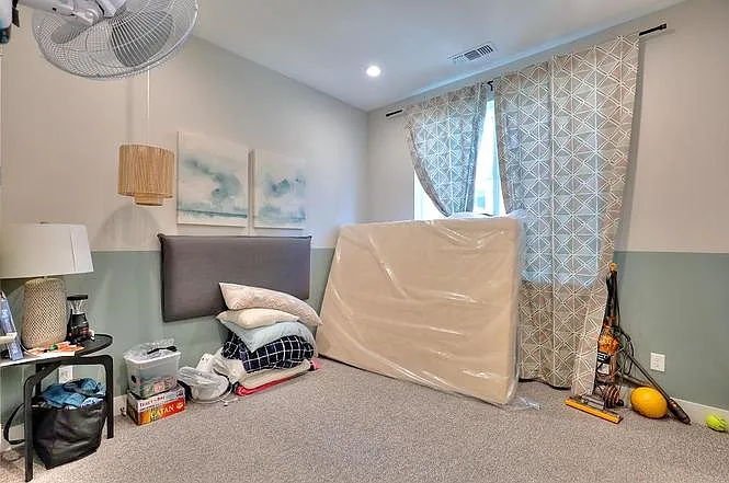 2995 Middlebury Dr — Photo 30