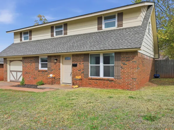 617 Redstone Ave, Edmond, OK 73013